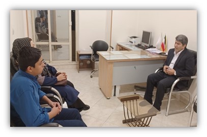 برگزاری جلسات مشاوره فردی توسط آقای دکتر مومنی در مجتمع آموزشی اندیشه سجاد